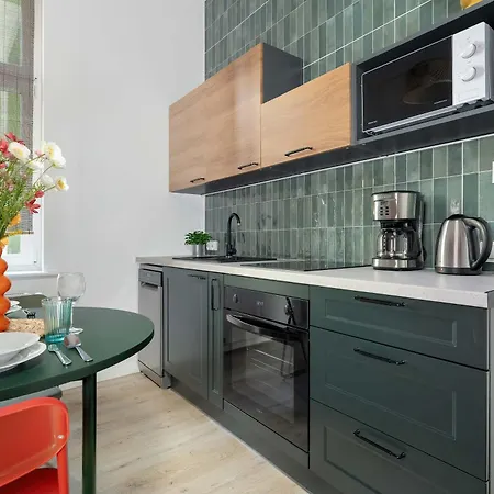 Przestronny Apartament Z Balkonem W Poznaniu Jana Henryka Dabrowskiego 49 By Heyrent Апартаменты *