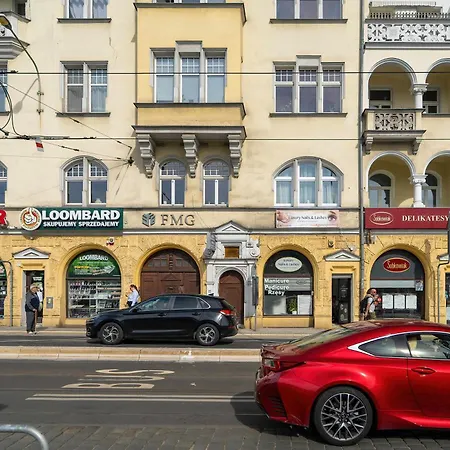 Апартаменты Przestronny Apartament Z Balkonem W Poznaniu Jana Henryka Dabrowskiego 49 By Heyrent